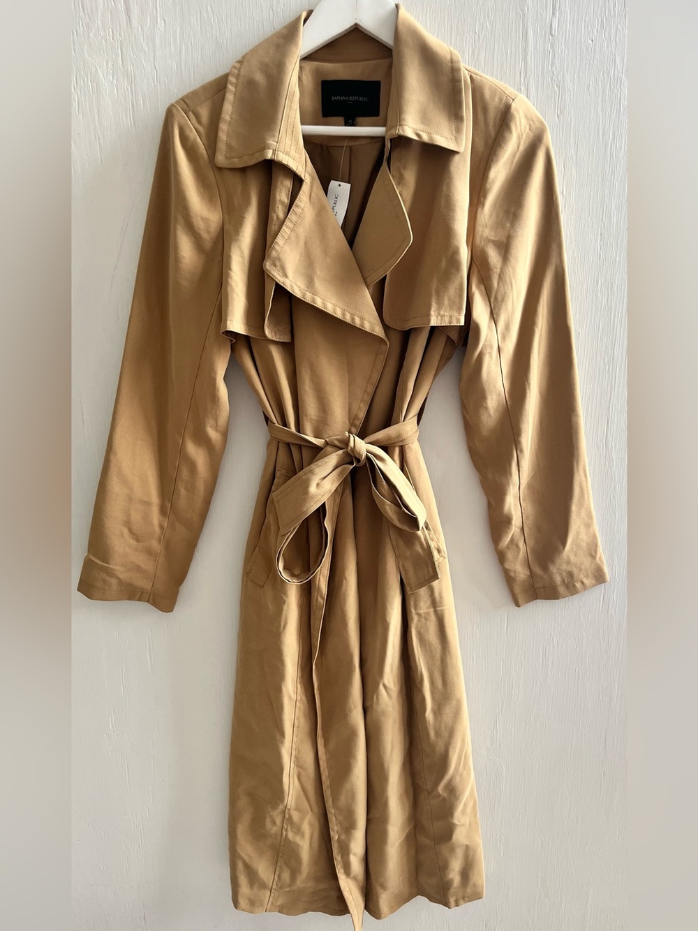 BANANA REPUBLIC Tan Soft Trench Coat Pockets Long #533563 Size M NWT